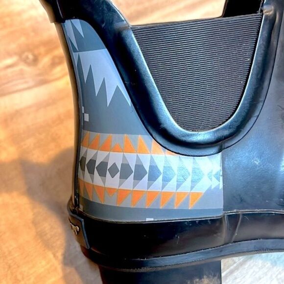 Pendleton pull on Chelsea waterproof rain boots women’s/girls size 5 - Picture 7 of 10